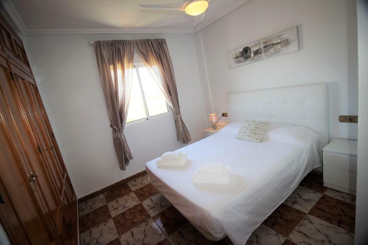 Best House Rubi Orihuela Exterior photo